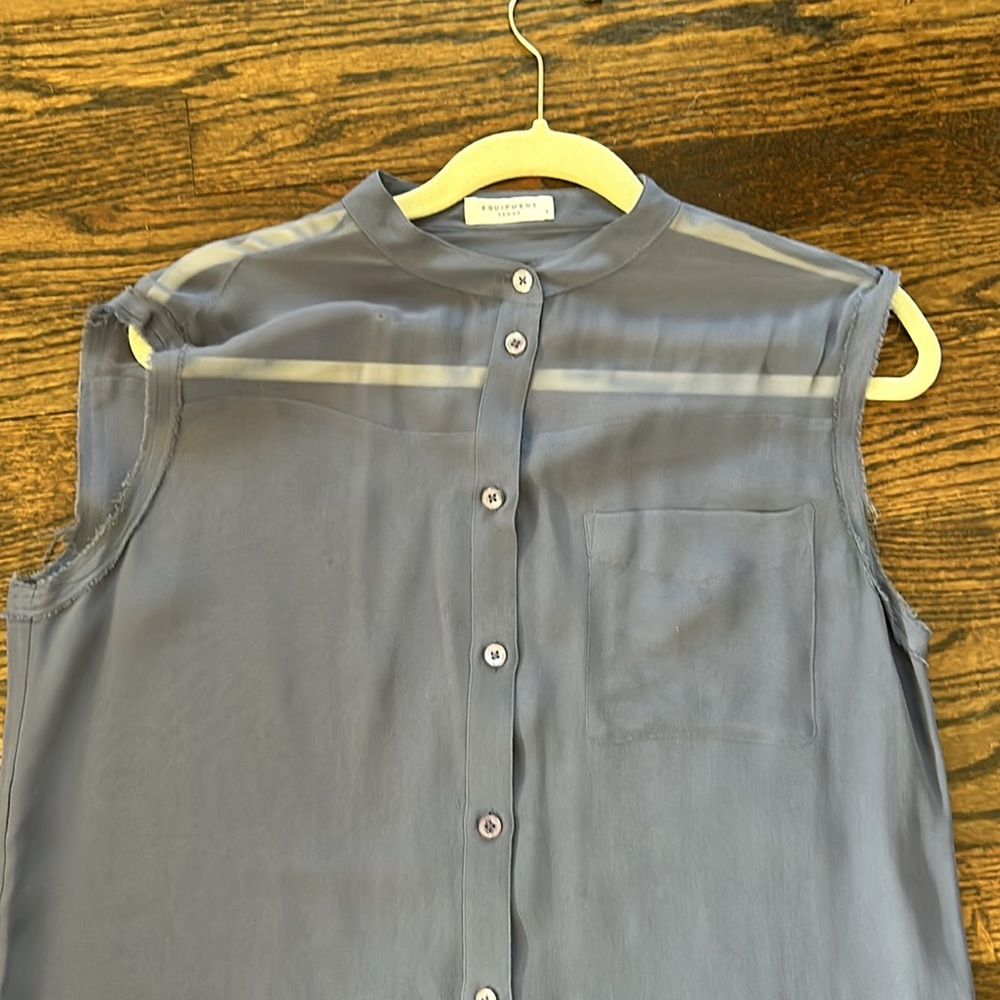 Equipment Sleeveless Blouse